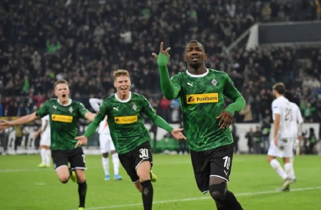 余嘉豪17 余嘉豪17